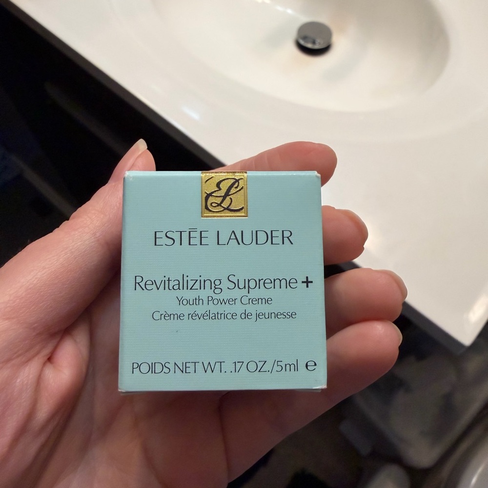 Estee Lauder Revitalizing Supreme+ Youth Power Creme - Light Blue and Gold